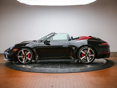 Certified 2022 Porsche 911 Carrera 4S AWD/4WD image 2