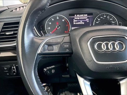 Used 2018 Audi Q5 2.0T Premium w/ Convenience Package image 11