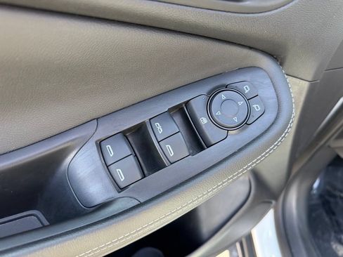 Used 2025 Buick Encore GX Preferred FWD image 20