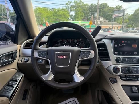 Used 2015 GMC Yukon SLT w/ Open Road Package AWD/4WD image 21