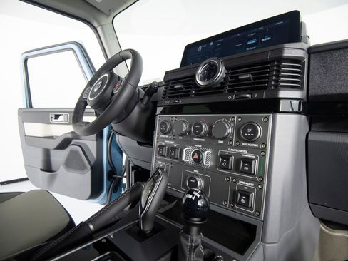 Used 2025 INEOS Grenadier AWD/4WD image 21