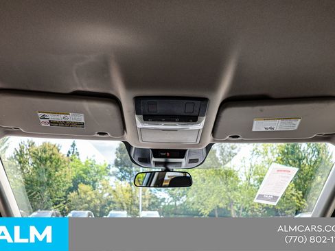 Used 2025 Nissan Rogue SV image 46