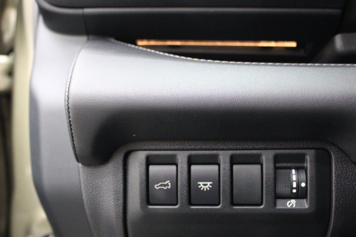 Used 2024 Subaru Ascent Touring w/ Popular Package #2 AWD/4WD image 23