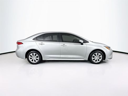 Certified 2025 Toyota Corolla LE image 10