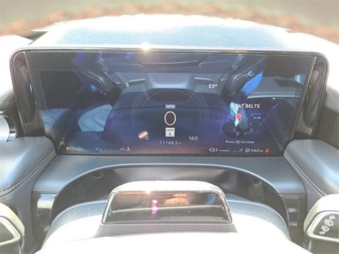 Used 2025 Lincoln Aviator AWD image 12