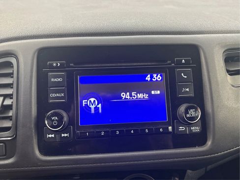 Used 2018 Honda HR-V LX image 19