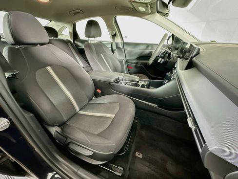 Used 2025 Hyundai Sonata SEL FWD image 29