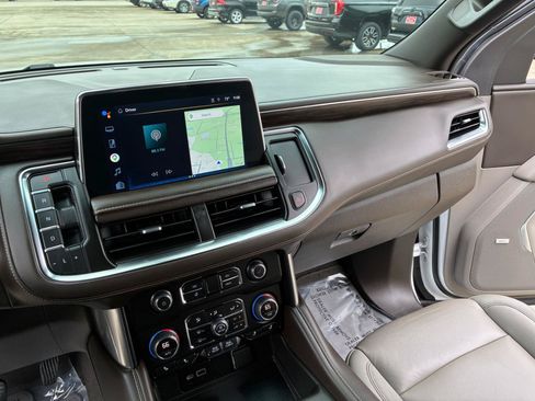 Used 2022 Chevrolet Tahoe LT AWD/4WD image 18