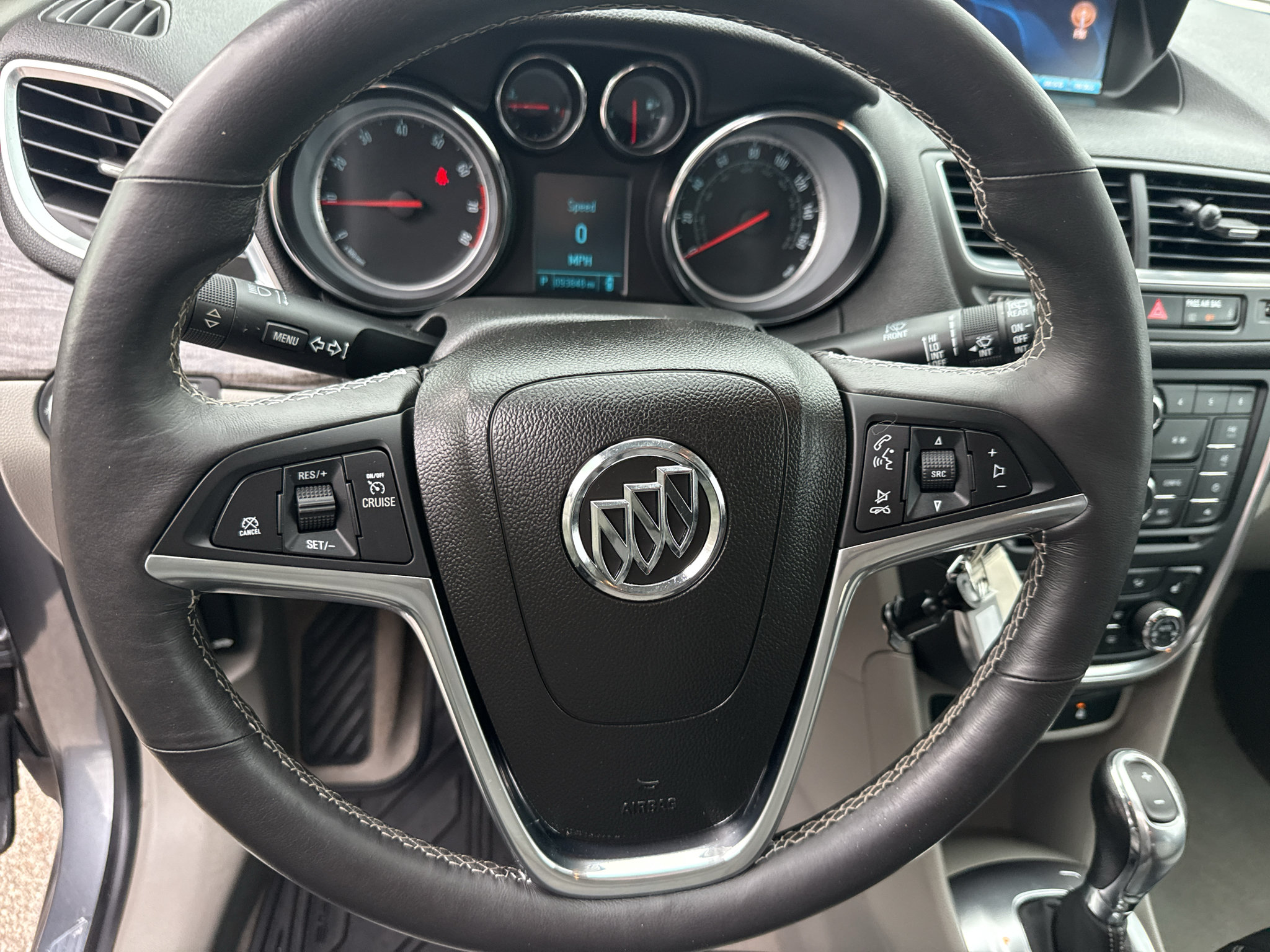 Used 2014 Buick Encore Leather FWD image 5