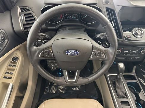 Used 2017 Ford Escape Titanium image 24