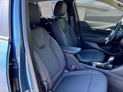 Used 2024 Buick Encore GX Preferred w/ Comfort Package AWD/4WD image 7