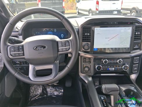 New 2025 Ford F150 Lariat w/ Equipment Group 501A Mid image 13