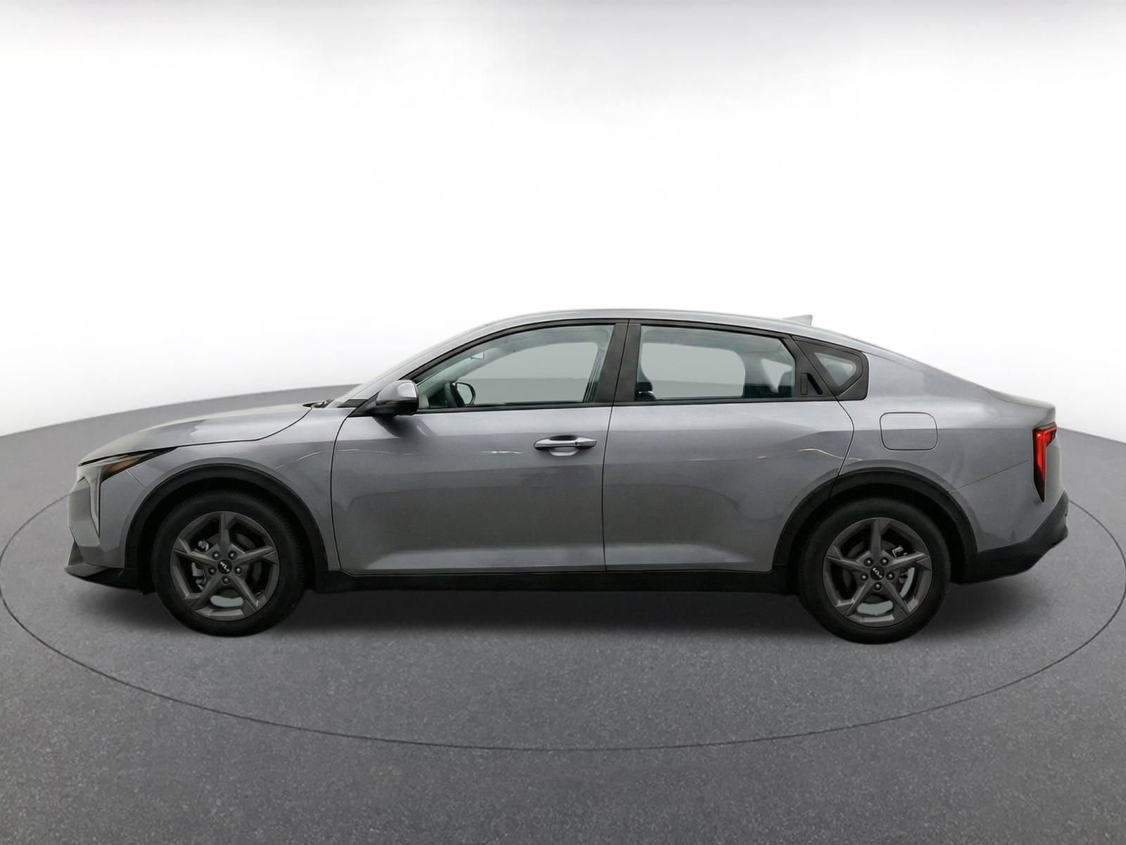 Used 2025 Kia K4 FWD image 4