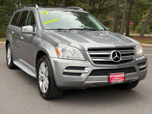Used 2012 Mercedes-Benz GL 450 4MATIC image 3