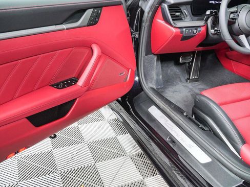 New 2026 Porsche 911 Carrera S RWD image 8