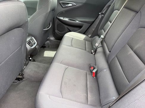 Used 2025 Chevrolet Malibu LT FWD image 13