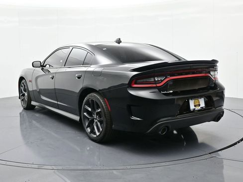Used 2022 Dodge Charger R/T w/ Blacktop Package image 8