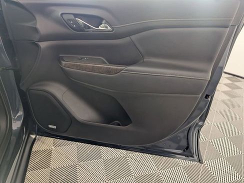 Used 2020 GMC Acadia Denali w/ Trailering Package image 37