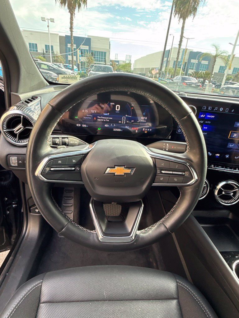Used 2024 Chevrolet Blazer EV LT AWD/4WD image 34