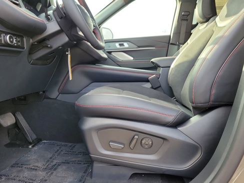 New 2026 Ford Explorer ST w/ Sun And Sound Package image 17