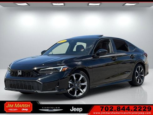 Used 2025 Honda Civic Sport Touring image 1