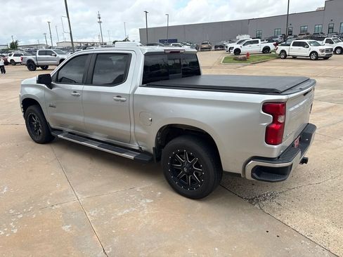 Used 2019 Chevrolet Silverado 1500 LT w/ Texas Edition AWD/4WD image 7