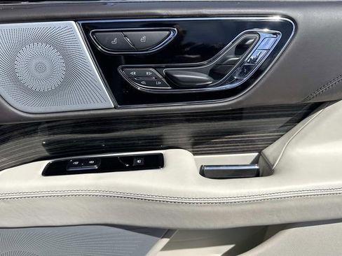 Certified 2023 Lincoln Navigator Black Label image 12