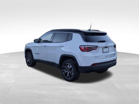 New 2026 Jeep Compass Limited image 5