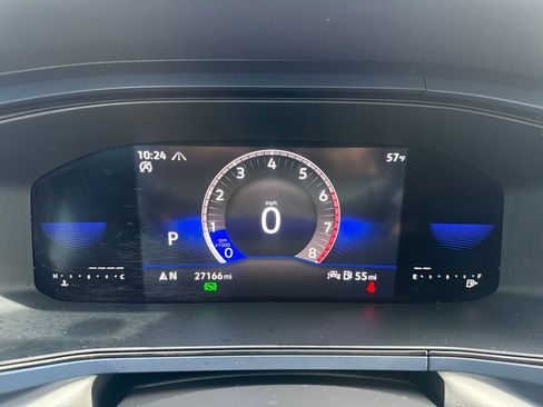 Used 2023 Volkswagen Taos SE w/ Panoramic Sunroof Package image 15