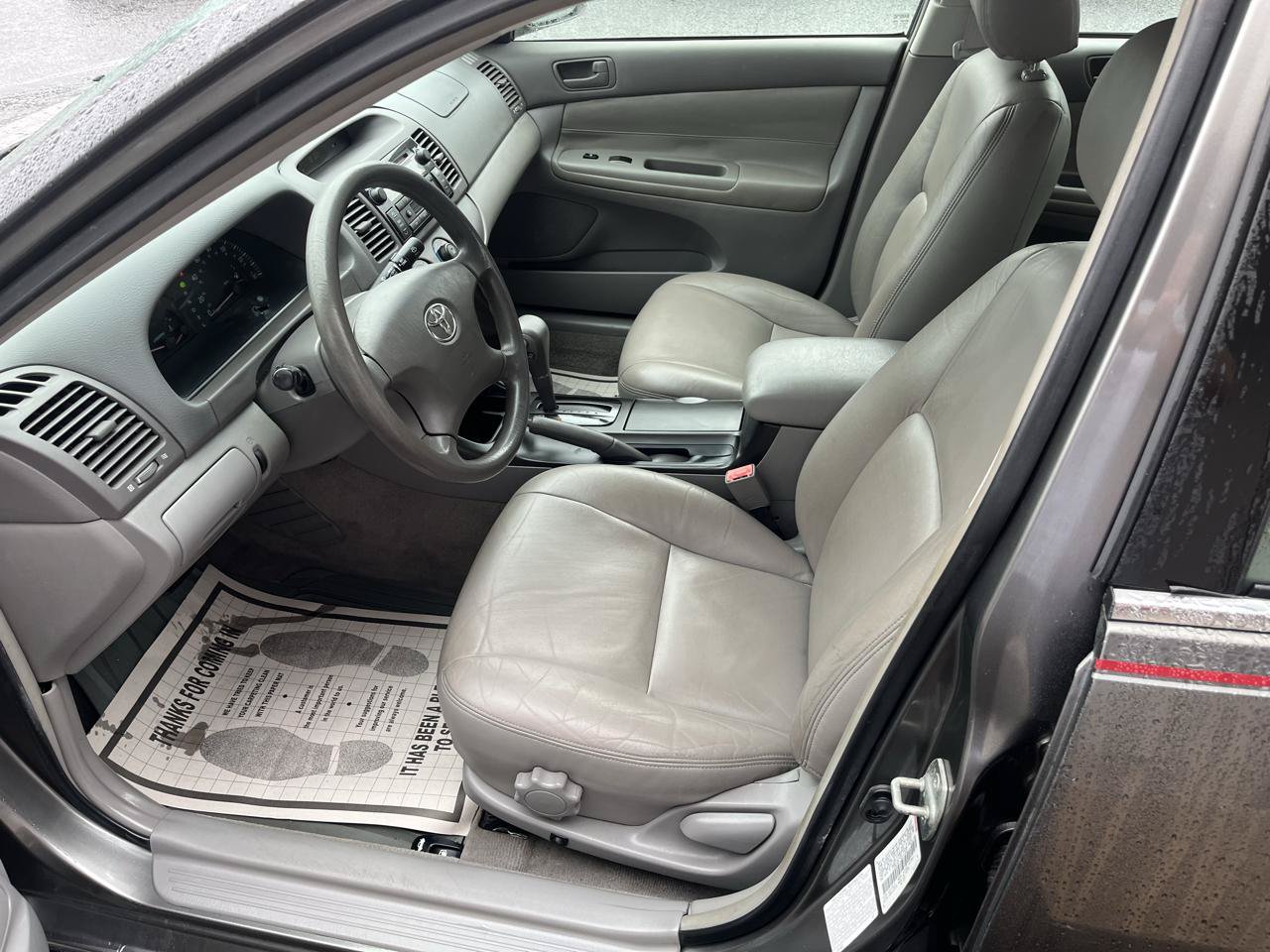Used 2003 Toyota Camry XLE FWD image 16