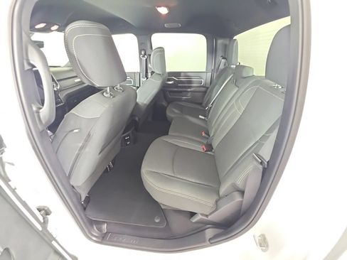 Certified 2026 RAM 2500 Big Horn AWD/4WD image 33