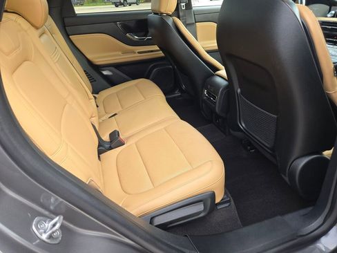 Used 2022 Lincoln Corsair Reserve w/ Equipment Group 201A image 11