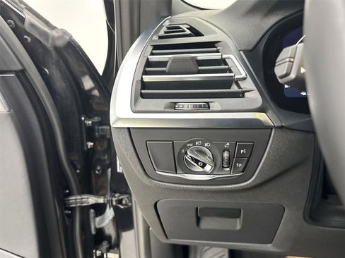 Used 2023 BMW X3 xDrive30i w/ Convenience Package image 31