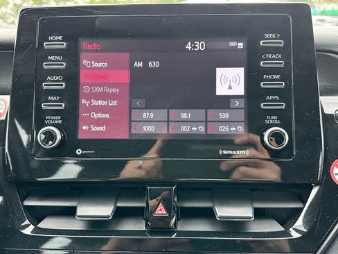 Used 2024 Toyota Camry SE image 26