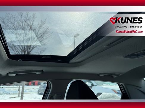 Used 2025 Hyundai Elantra SEL image 23