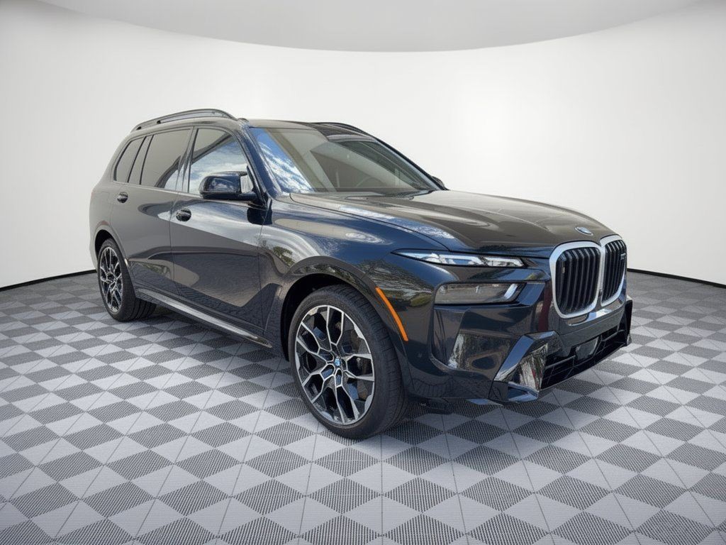 Used 2025 BMW X7 M60i w/ Executive Package AWD/4WD image 7
