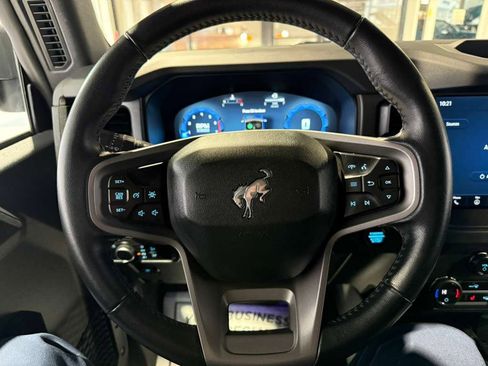 Used 2025 Ford Bronco Big Bend image 11