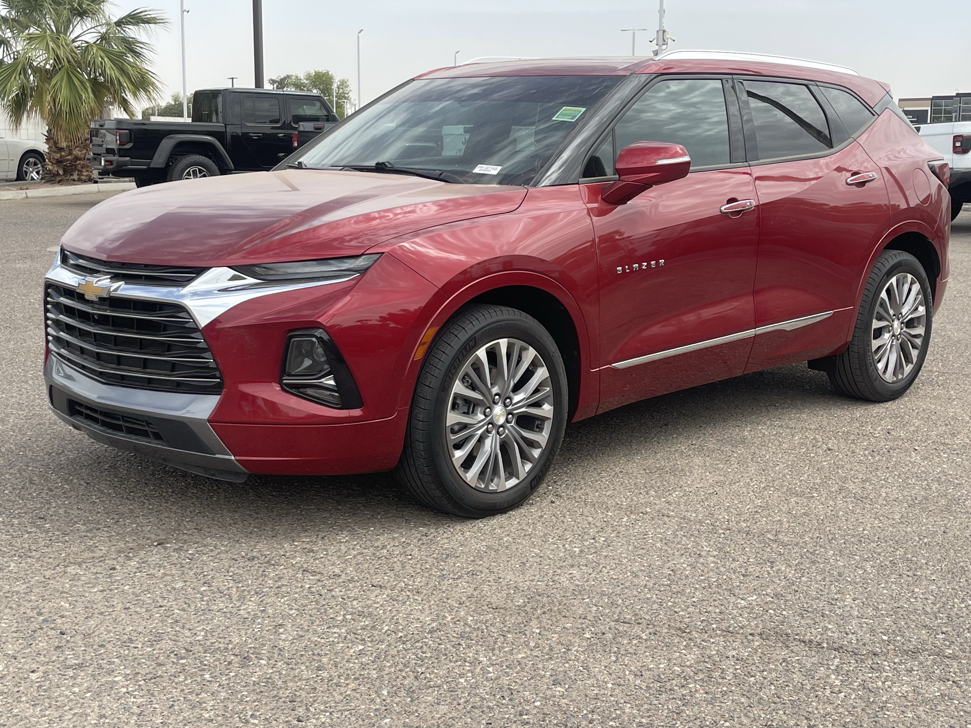 Used 2021 Chevrolet Blazer Premier w/ Driver Confidence II Package AWD/4WD image 2