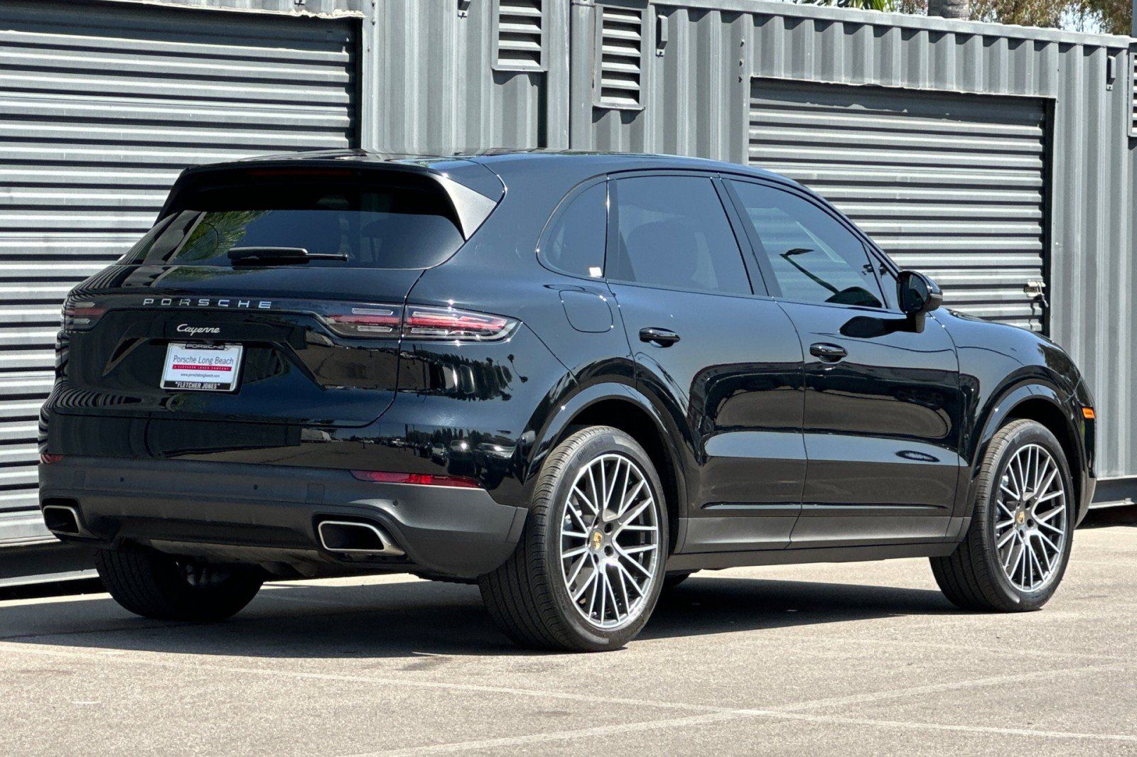 Certified 2023 Porsche Cayenne AWD/4WD image 8