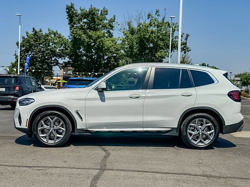 Used 2024 BMW X3 xDrive30i AWD/4WD image 6
