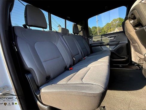 Used 2021 RAM 1500 Big Horn image 23