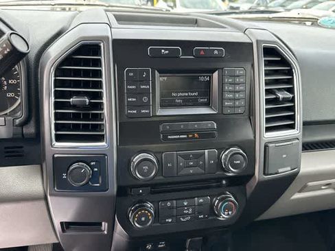 Used 2015 Ford F150 XLT w/ Equipment Group 301A Mid RWD image 24