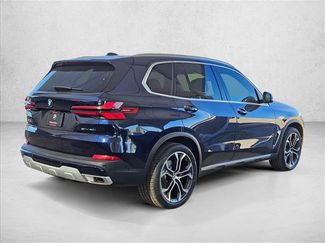 Used 2026 BMW X5 sDrive40i w/ Climate Comfort Package RWD video 2