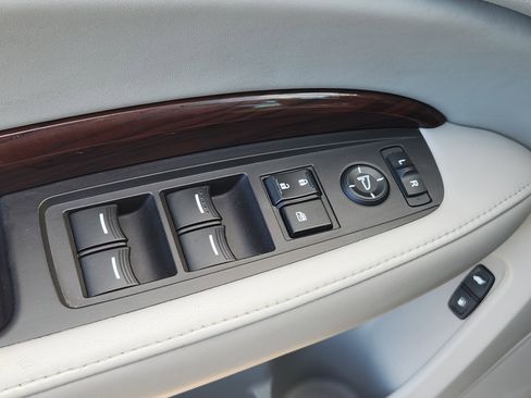 Used 2016 Acura MDX FWD w/ Advance & Entertainment image 25