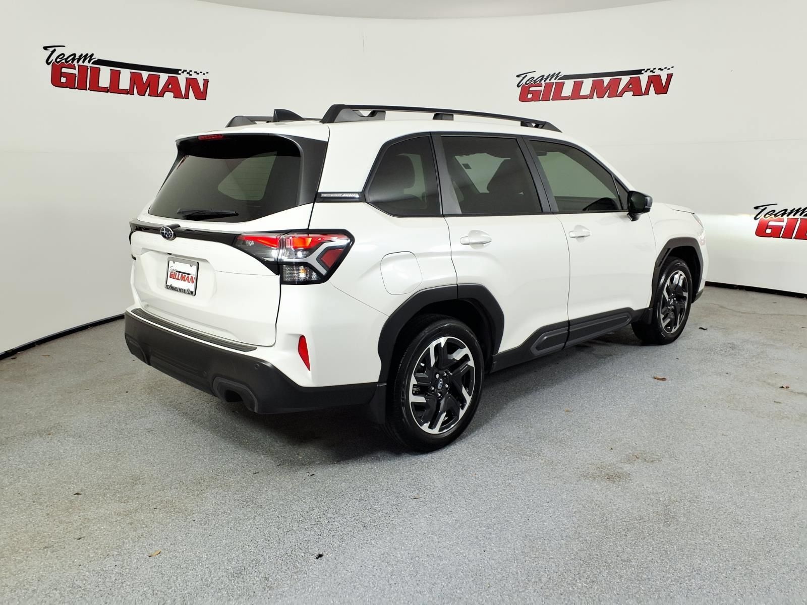 Used 2025 Subaru Forester Limited w/ Popular Package #2 AWD/4WD image 5