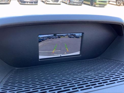 Used 2019 Ford Transit 150 XLT image 25