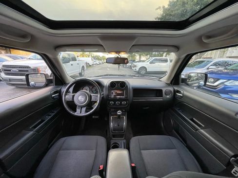 Used 2013 Jeep Patriot Latitude w/ Sun/Sound Group image 16