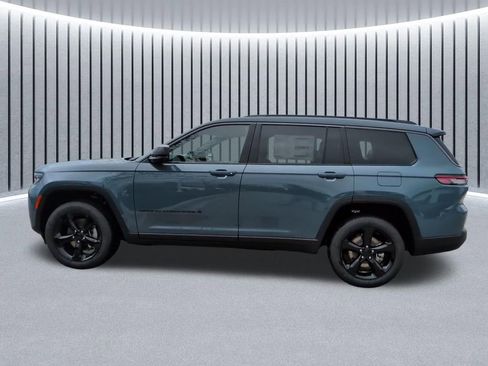 New 2026 Jeep Grand Cherokee L Limited w/ Limited Altitude Package image 14