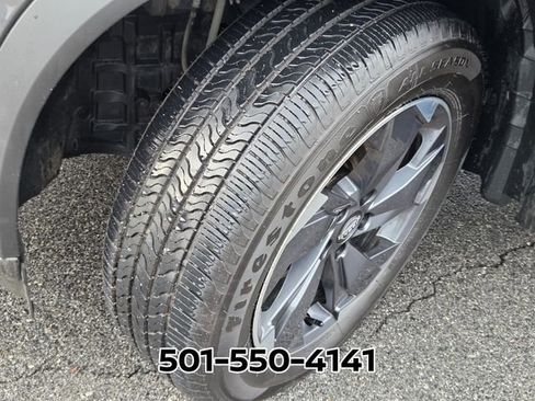 Used 2025 Nissan Rogue SV FWD image 21