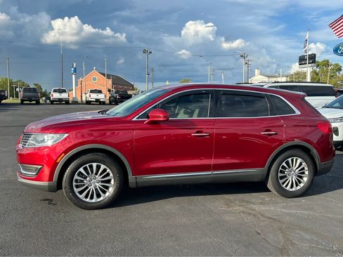 Used 2017 Lincoln MKX Select image 1